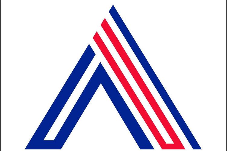 包括:许可项目:房屋建筑和市政基础设施项目工程总承包;建筑劳务分包